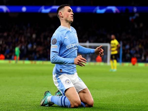 Tin Man City 8/11: Phil Foden khiến huyền thoại phát cuồng