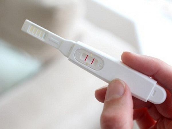 Lo lắng nhiều điều xảy ra khi trông thấy que thử thai
