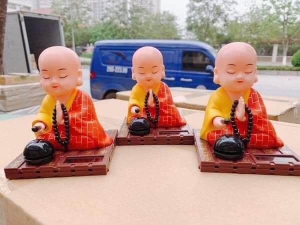 Ngủ mơ thấy chú tiểu đi khất thực