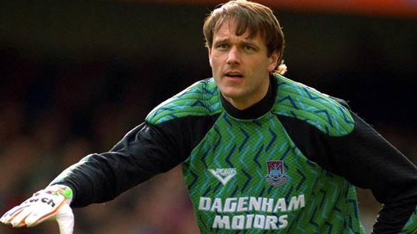 Thủ thành West Ham